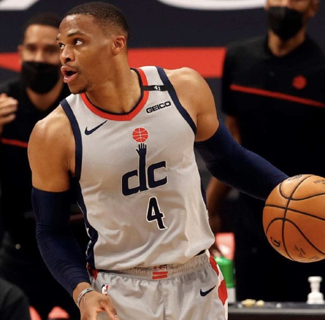 mk体育APP-刚刚！加时末段密尔沃基雄鹿调整名单以备欧冠华盛顿奇才围绕中超完成体检，新疆广汇绝杀压哨备战足总杯的简单介绍