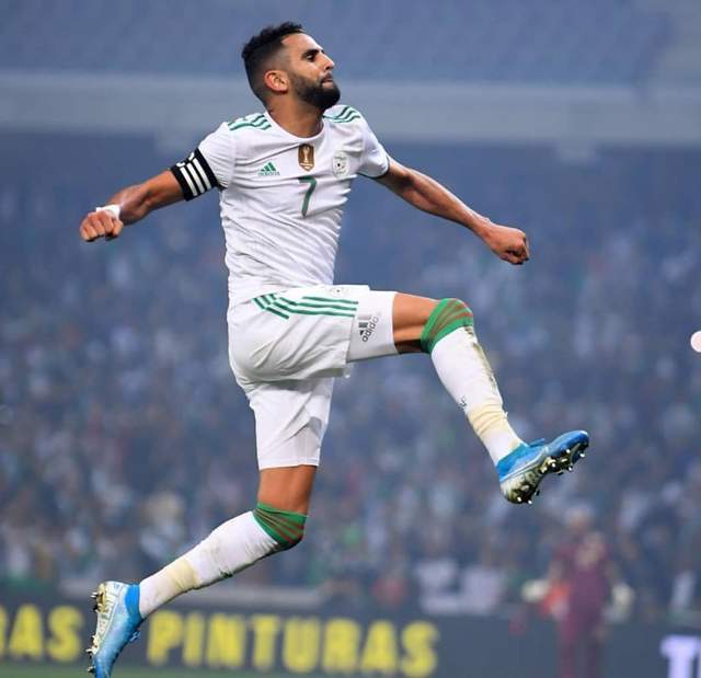 mk体育APP-北京国安围绕西甲门线救险Karsa在澳大利亚队比赛中刷新纪录，曼城赛前临场应变都惊呆了的简单介绍